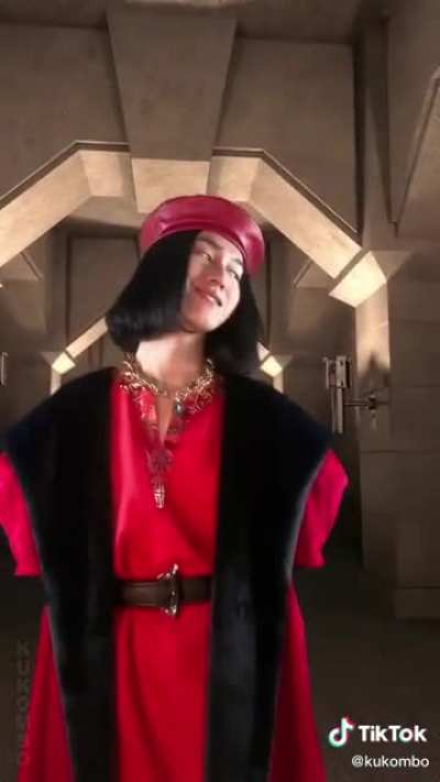The best Lord Farquaad cosplay ever??