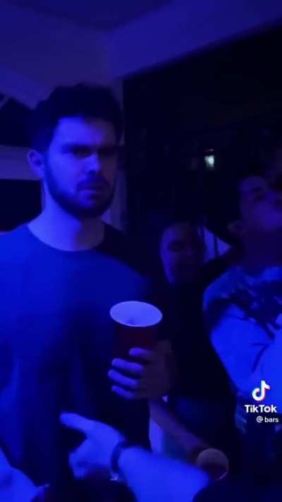 Drake's a menace???
