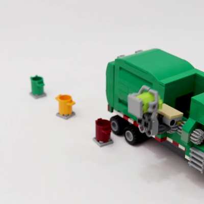 Side loading LEGO garbage truck
