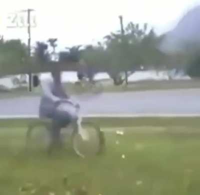 WCGW not paying attention