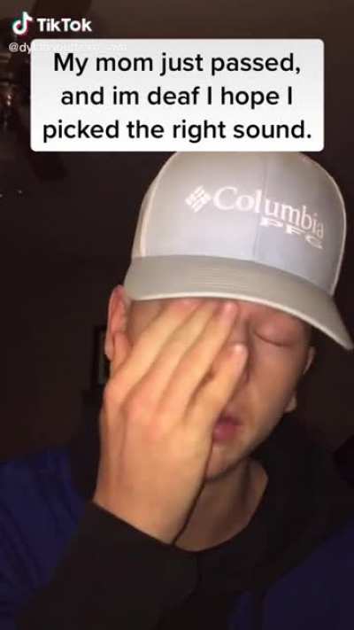 Guy fakes moms death and pretends to be deaf for clout (song was "the sad song")