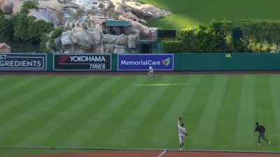 Denzel Clarke of the Oakland Athletics absolutely ROBS a home run ?