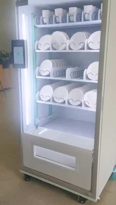 A vending machine for CERAMIC plates