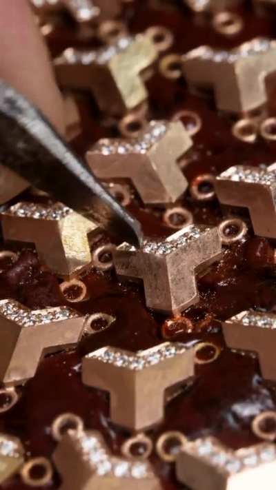 Enjoy the process of how I make this armory bracelet