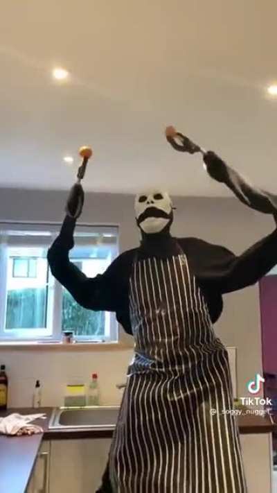 Who wants eggs? ?
