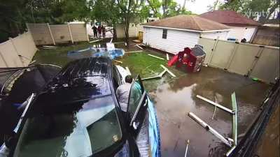 Well they dont have a pool anymore!!?