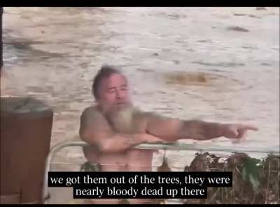 "Yeah nah"- Man with the most Aussie response when asked if he needs help and being surprisingly calm during a flood