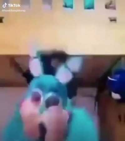 I’m scared help
