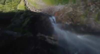 ? Smooth views of this waterfall ?