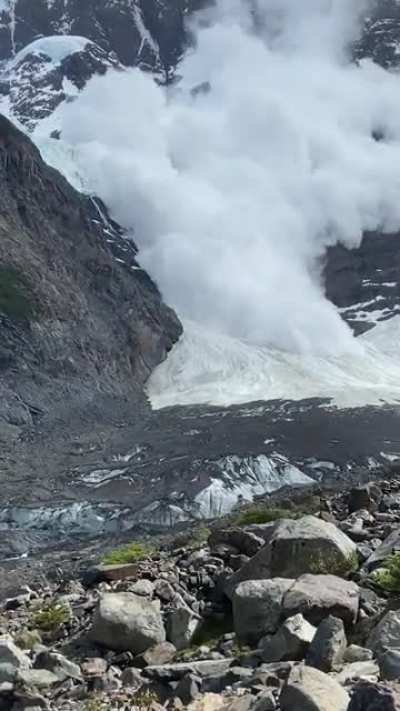 Steve missing the avalanche. ?