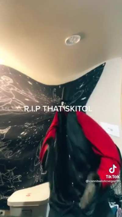 What else to do when you’ve dropped your skittle?
