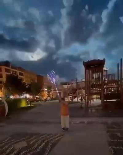 Green meteor lights up night sky in Turkey ?? September 2nd, 2023