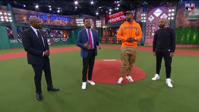 [Highlight] [Pedro Martinez] If DeGrom is like me, it's not about how set he is financially. Believe me he's been "set" for a long time. I did not care about the money, it's not being out there, perform, help your team to win. It must be frustrating. I wa