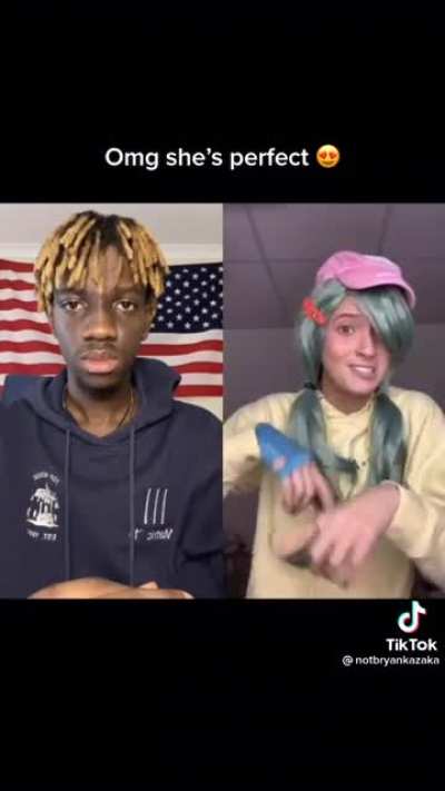 What in the weeb ?✋