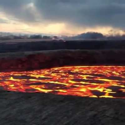 ? A close up footage of a fast flowing river of lava rushing from Hawaii's Kilauea volcano. Credit: John Tarson from Epic Lava Tours.