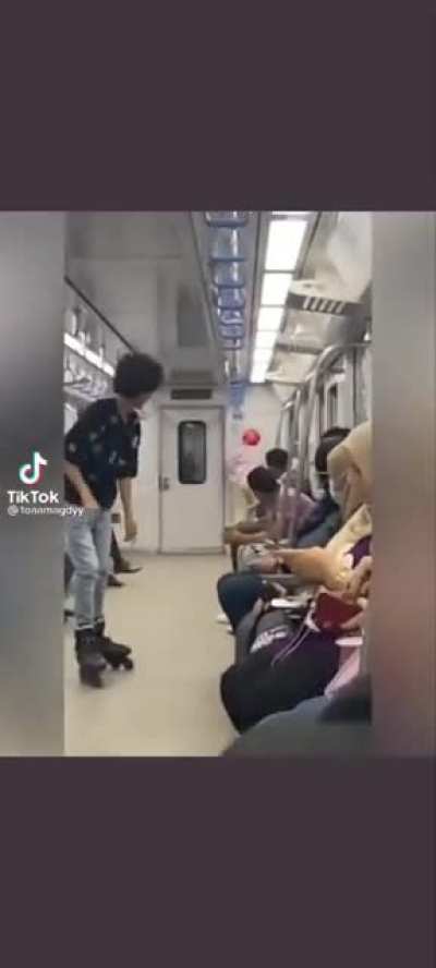 Good way to stop new tiktok trend in metro of Egypt