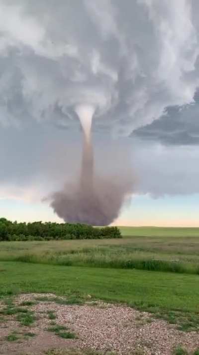 ? Terrifying tornado appears to move in slow motion