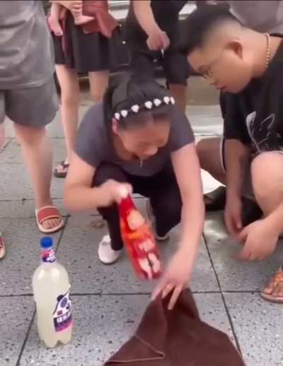 Street magic… someone please explain