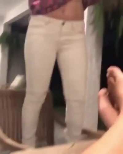 HMC as I dance on this chair