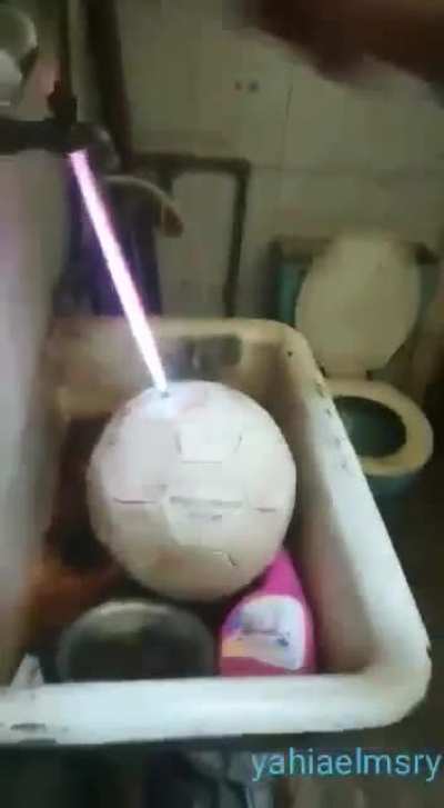 Lazer ball.