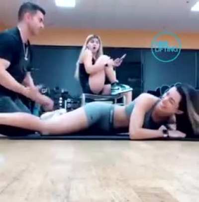 HMC while I stretch my hamstring ?
