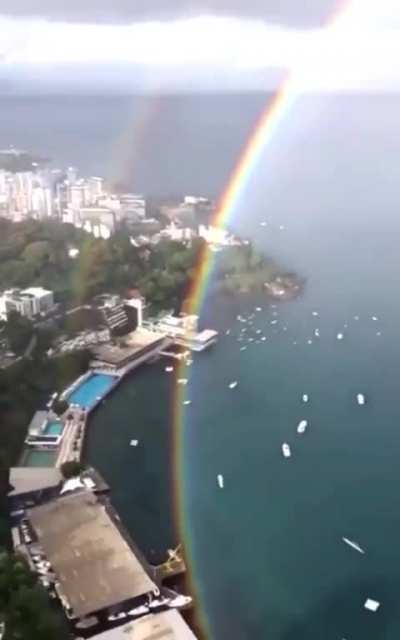 ? A full size rainbow ?