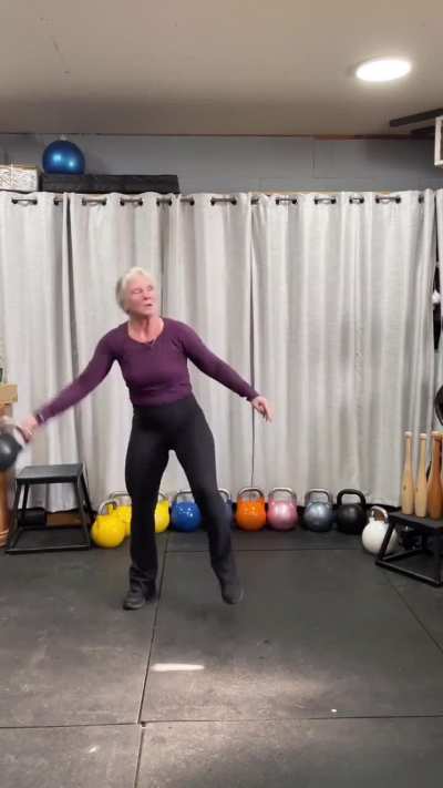 Kettlebell juggling