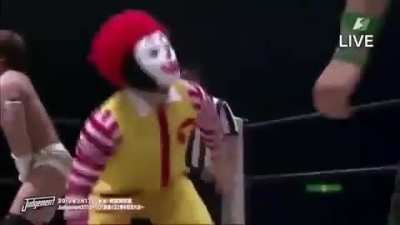 Oh hey it’s Ronald McDonald!