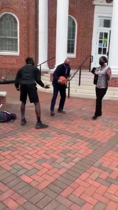 WCGW playing ?