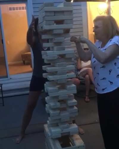 Jenga level: Grandma