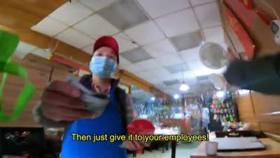 Dude gives struggling chinese food joint a huge tip