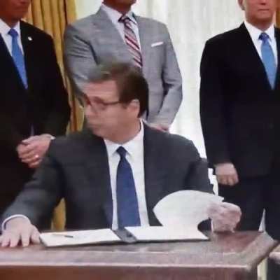 President of Serbia realizes that the statement he just signed commits his country to moving its embassy in Israel to Jerusalem