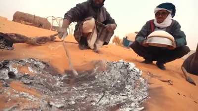 Here is how the Berbers tribe (nomads) in Mauritania, bake bread.