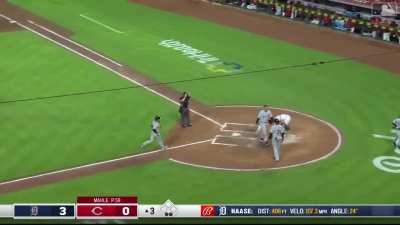 [Highlight] Eric Haase hits a rocket off Tyler Mahle for his 20th of the year to make it 3-0 Tigers