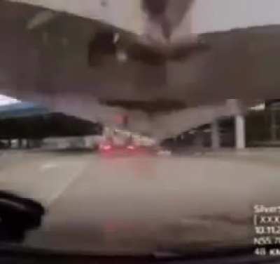 Over-height truck causes massive crash (pov)