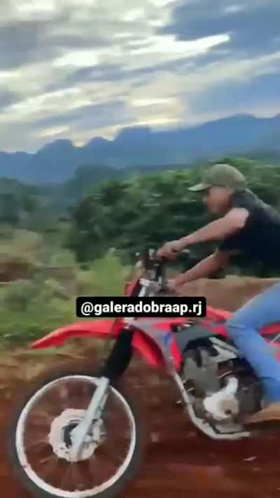 Just... how ???