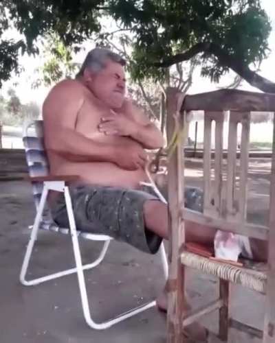 Slingshot go *snap*