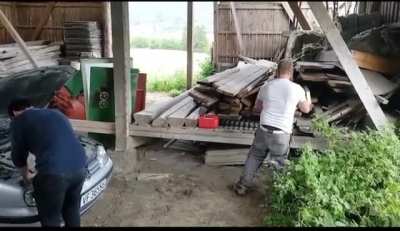 Man faints because of prank