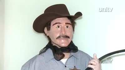 Michelangelo reincarnated in Brazil and works at a wax museum