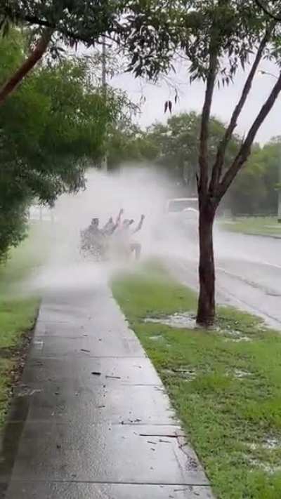 Splash us