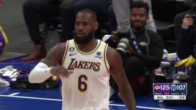 [Highlight] Lebron James steals and takes off in transition for the slam