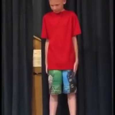 ?Quiet?kid?sings?FNAF song?
