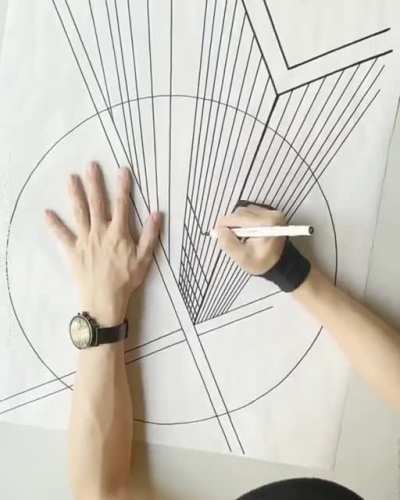 The way he draws super straight lines without a ruler