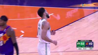 [Highlight] Jayson Tatum brings his vegetables to the game as he decides to hit the triple over Torrey Craig to put the Celtics up 39 against the Phoenix Suns early in the 3rd Quarter