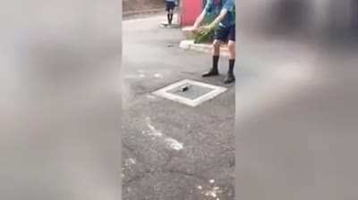 Smashing a pressurized can