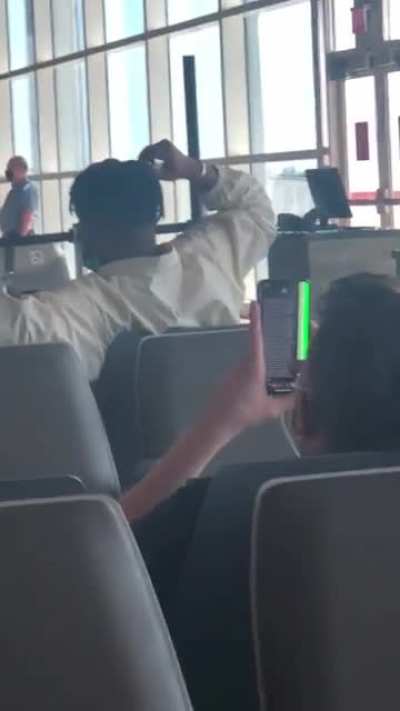 His phone can’t handle it. Thoughts and prayers brother ?