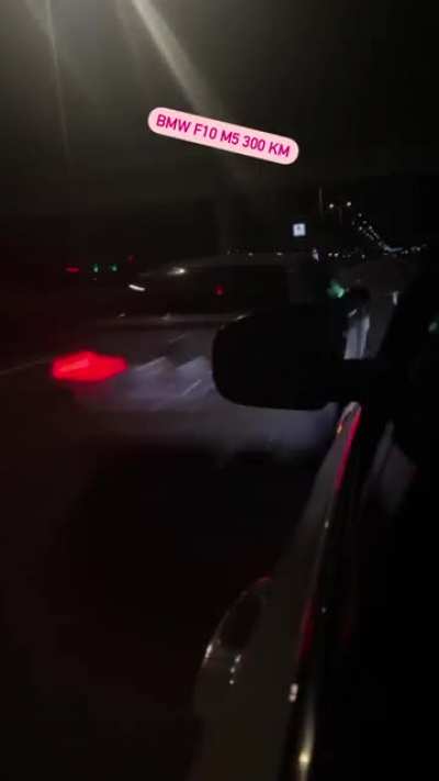 BMW almost collides overtaking at high speed