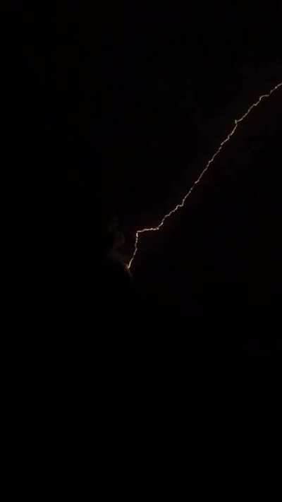 ? Volcano de Fuego meets lightning