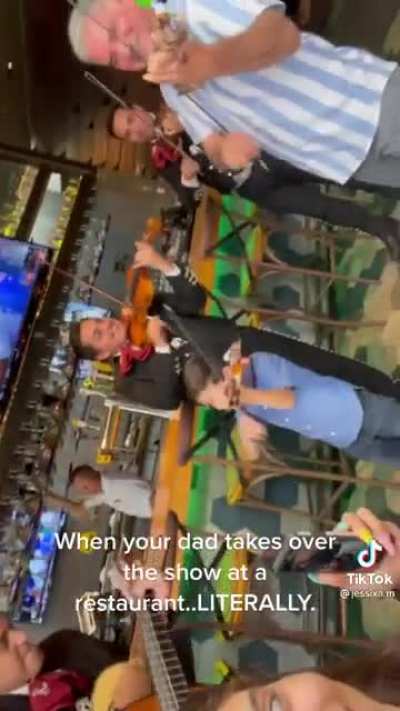 When dad takes over the show at a restaurant!