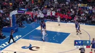 [Highlight] 37 year old Taj Gibson hits Embiid with the post moves and gets an and-1